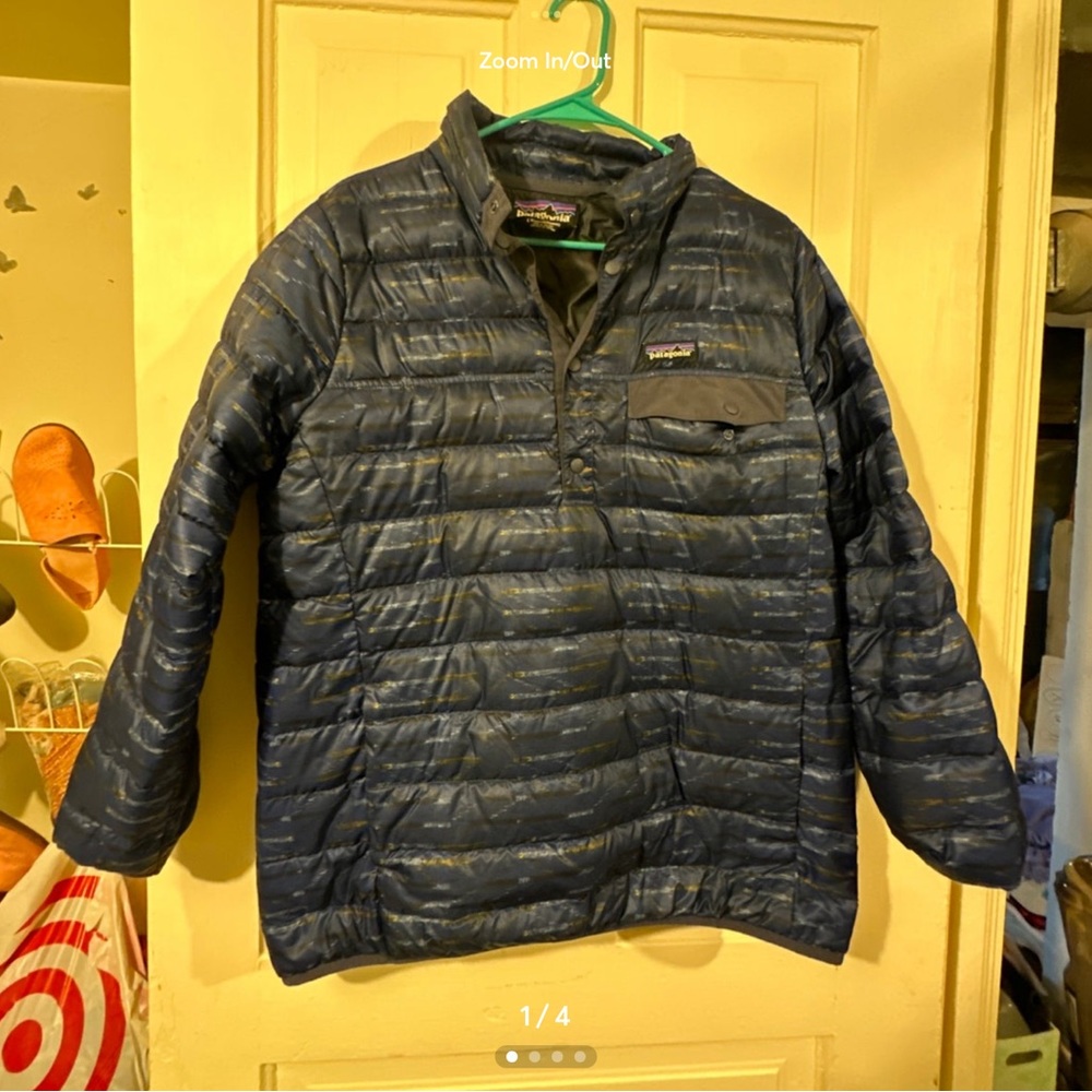 Women’s Large Patagonia down insulated snap t pullover